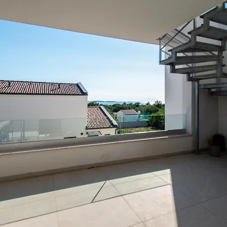 Nini House With Sea View In Pomer,istria *