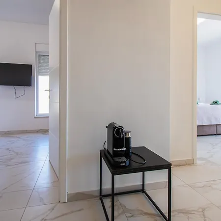 Villa Nini House With Sea View In Pomer,istria *