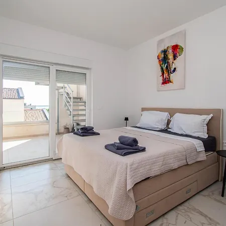 Nini House With Sea View In Pomer,istria Villa *